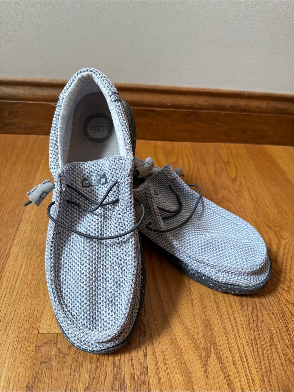 HEY DUDE Wally Shoes in Snowball Gray Men’s US 12 - Picture 8 of 8